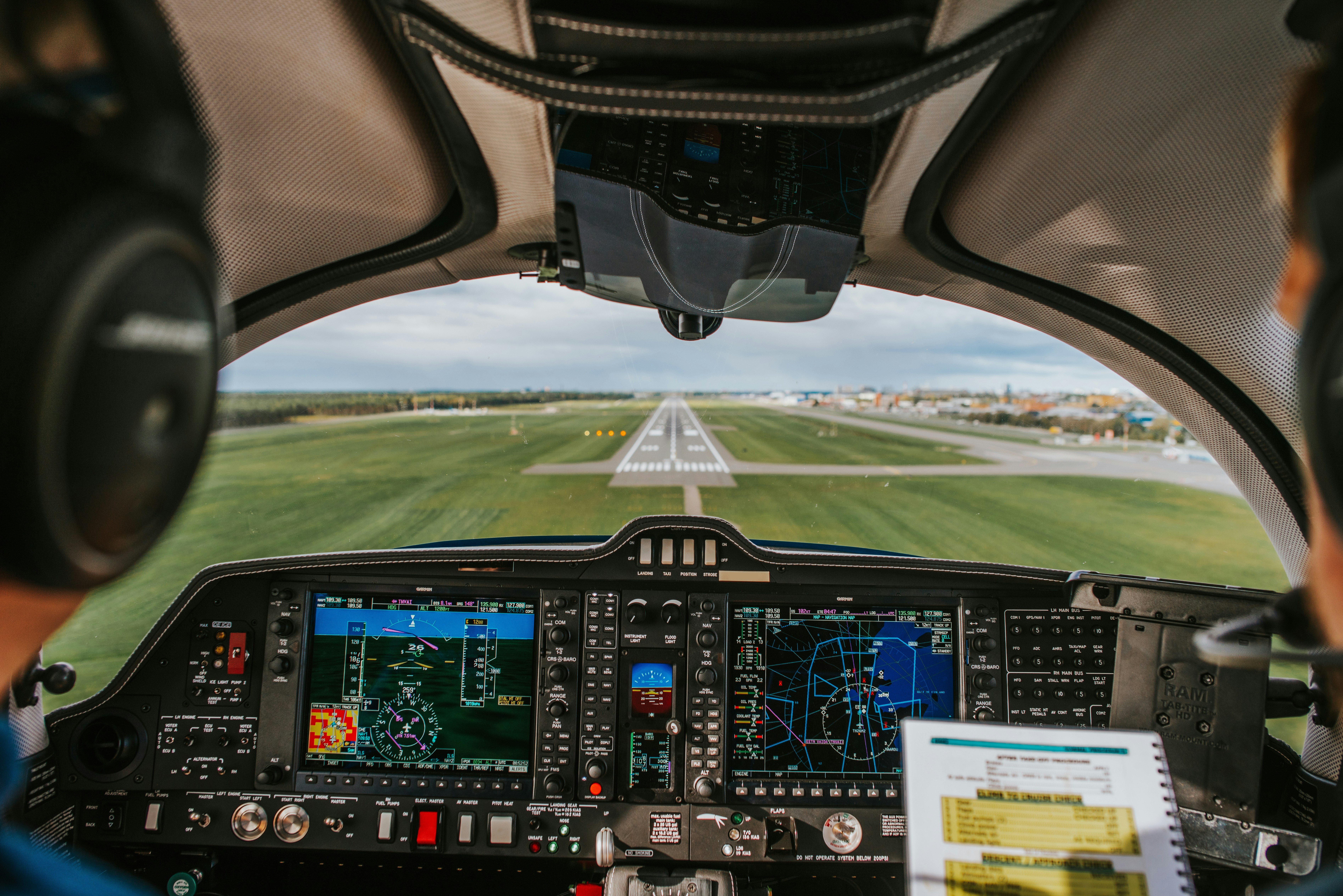 AI Flight Assistant App